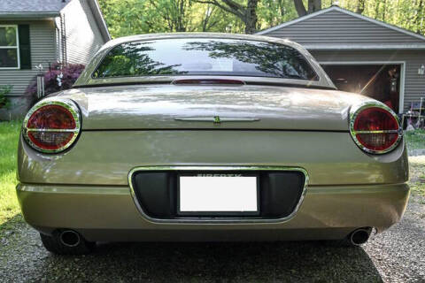 2005 Ford Thunderbird Deluxe