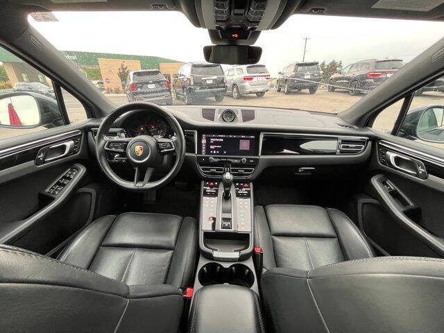 2023 Porsche Macan