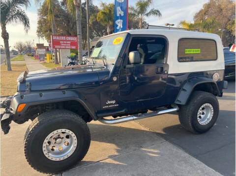 2006 Jeep Wrangler for sale at Dealers Choice Inc in Farmersville CA