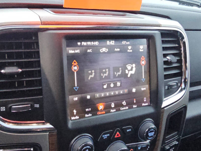 2018 RAM 1500 Laramie