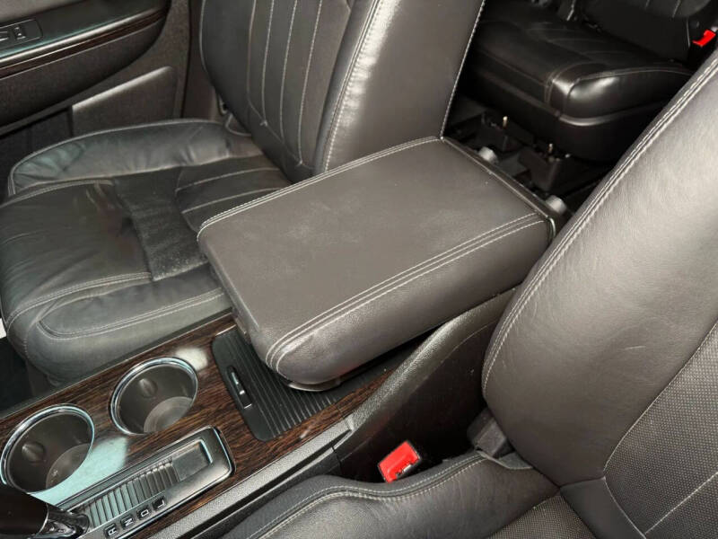 2016 Chevrolet Traverse LTZ