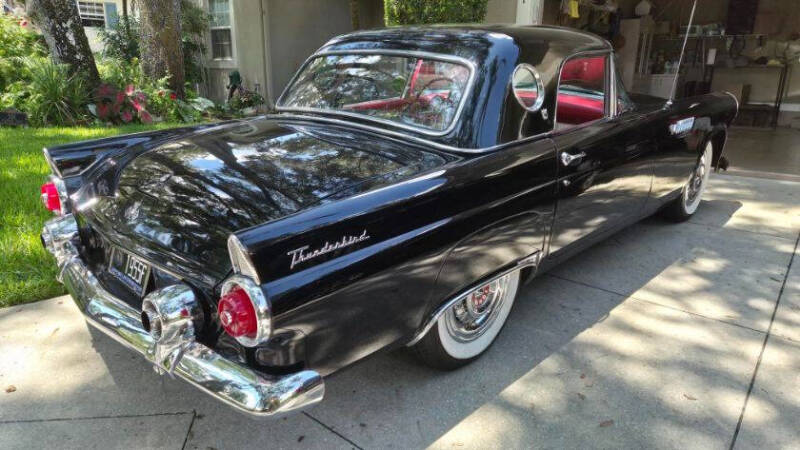 1955 Ford Thunderbird