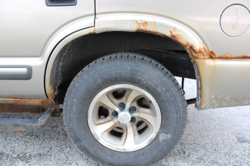 2000 Chevrolet Blazer LS