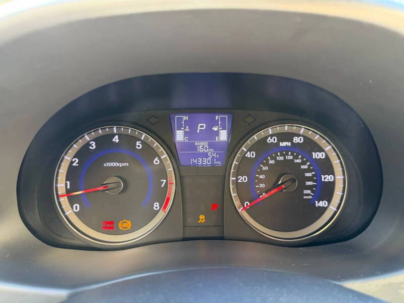 2016 Hyundai Accent SE