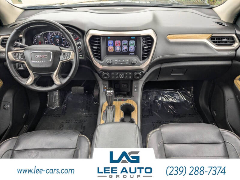 2017 GMC Acadia Denali