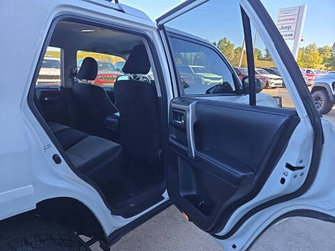 2018 Toyota 4Runner SR5