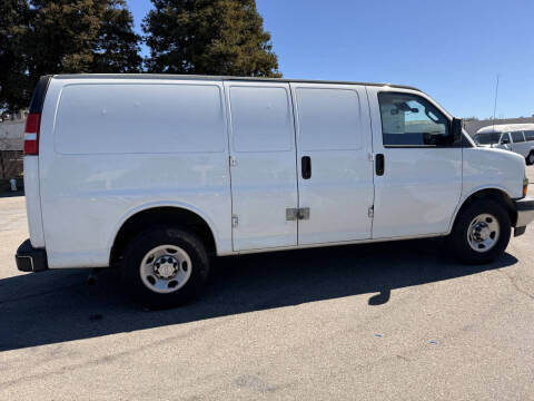 2020 Chevrolet Express 2500