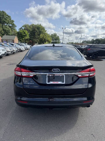 2017 Ford Fusion S