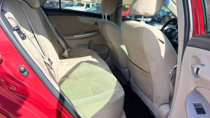 2013 Toyota Corolla LE
