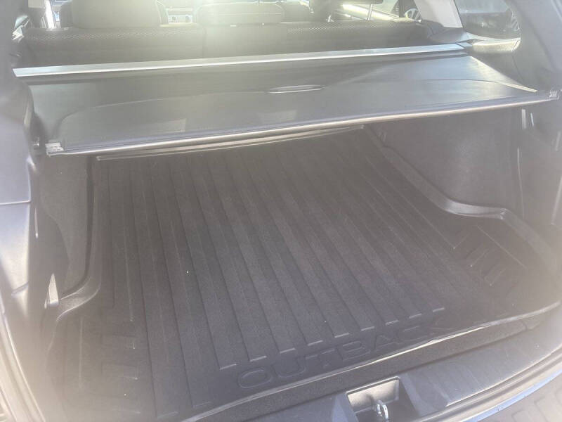 2017 Subaru Outback 2.5i Premium