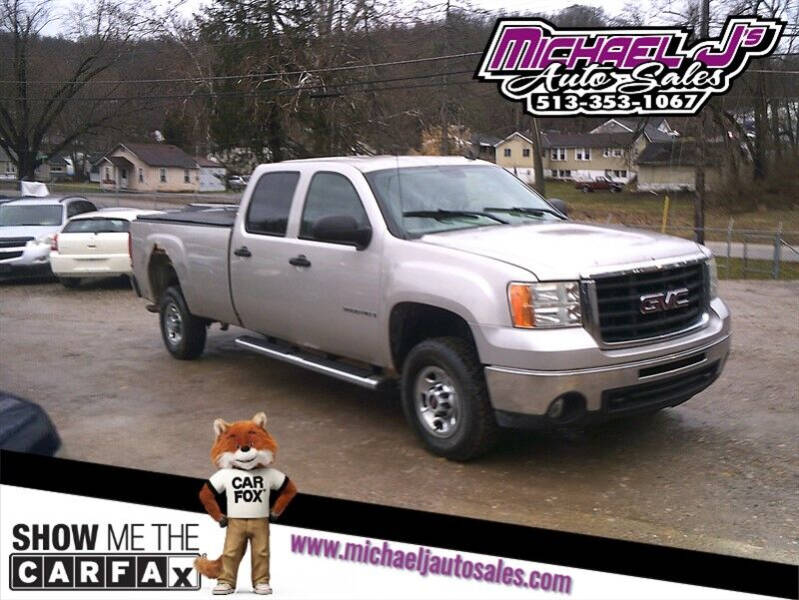 2009 GMC Sierra 2500HD for sale at MICHAEL J'S AUTO SALES in Cleves OH