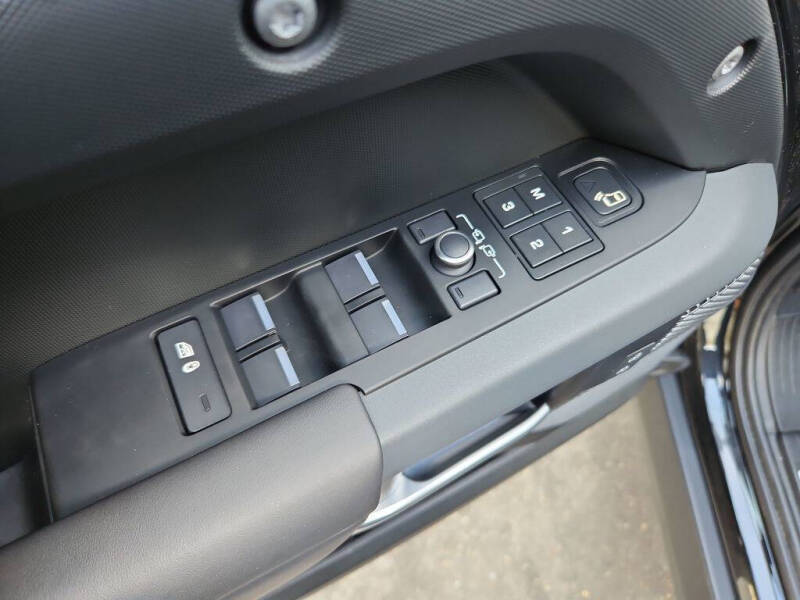 2022 Land Rover Defender 110 X-Dynamic HSE