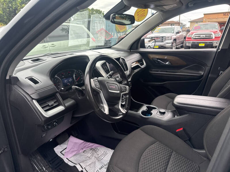 2021 GMC Terrain SLE