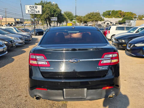 2016 Ford Taurus Limited