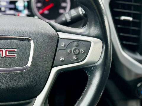 2018 GMC Acadia SLE-2