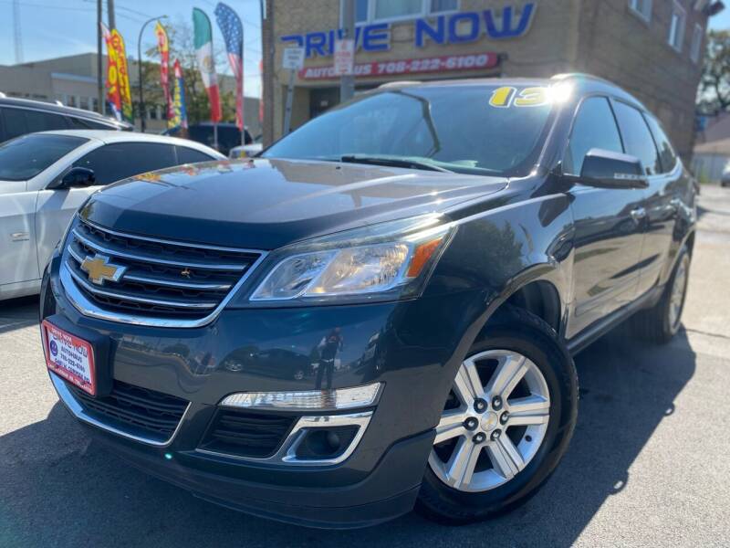 2013 Chevrolet Traverse for sale at Drive Now Autohaus in Cicero IL