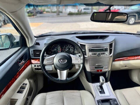 2011 Subaru Outback 2.5i Limited
