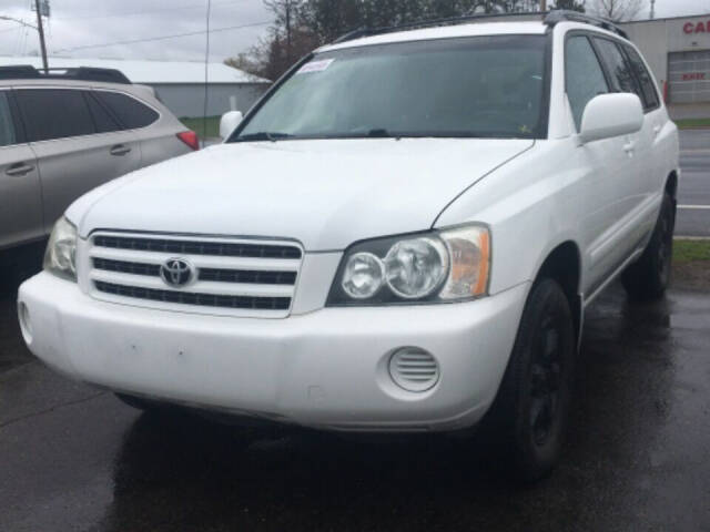 2003 Toyota Highlander for sale at Bob and Jill's Drive and Buy in Bemidji, MN