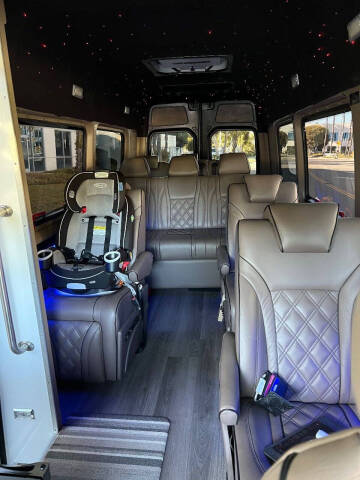 2016 Mercedes-Benz Sprinter 3500