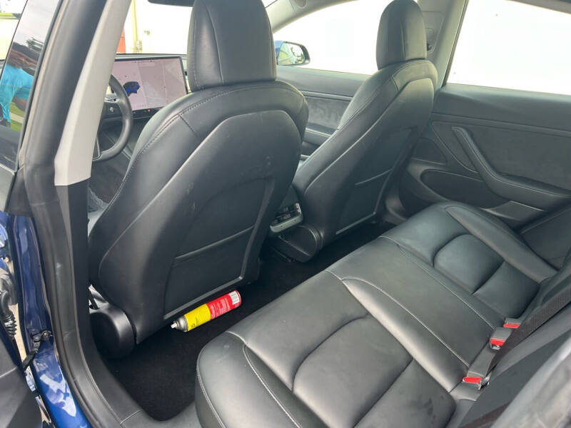 2021 Tesla Model 3 Standard Range Plus