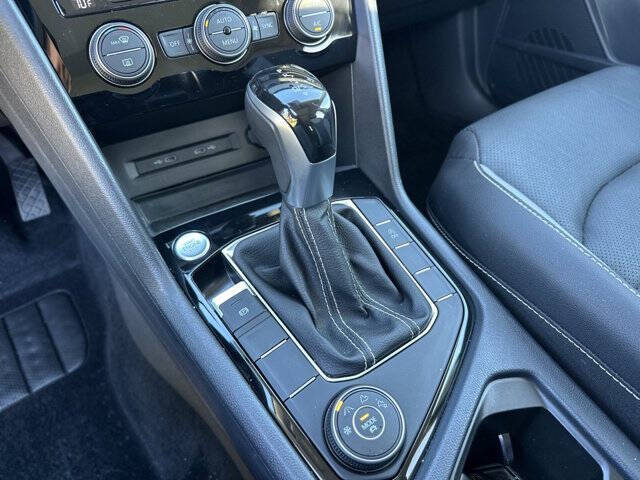 2022 Volkswagen Taos SEL 4Motion