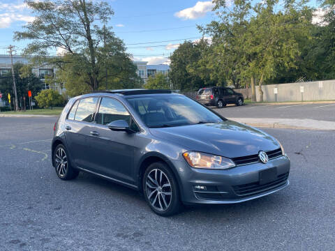 2016 Volkswagen Golf TSI SE
