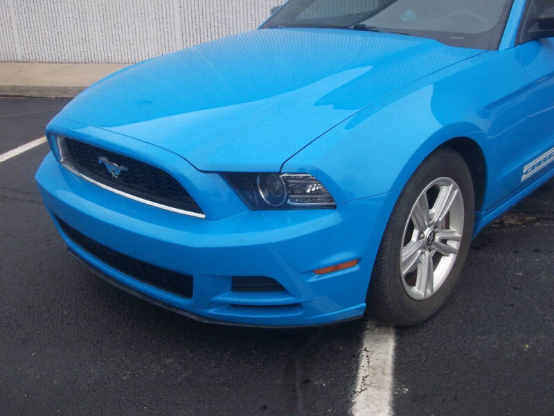 2013 Ford Mustang V6