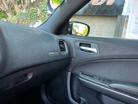 2015 Dodge Charger SE