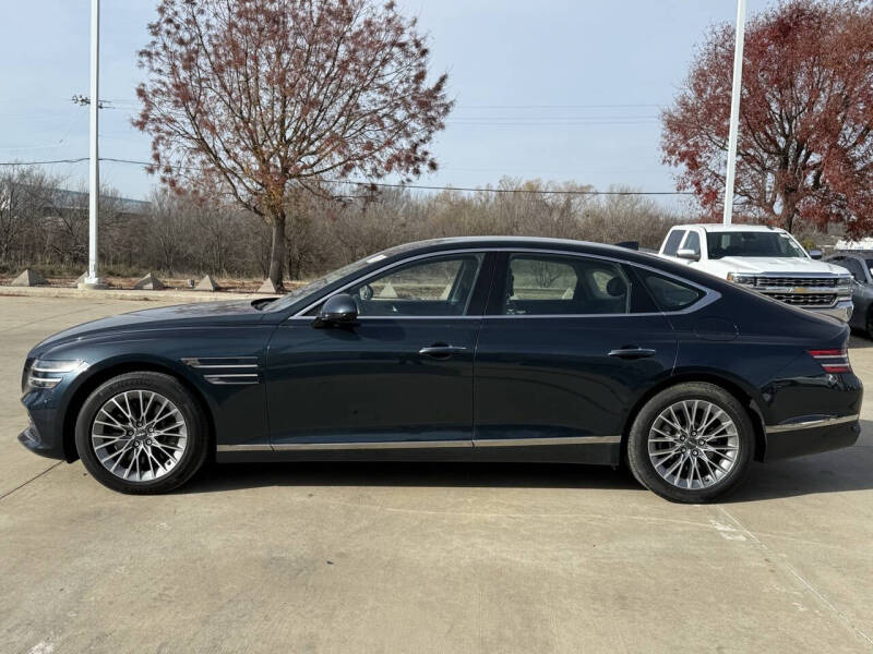 2023 Genesis G80