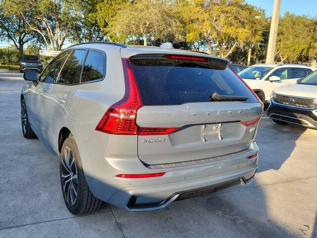 2024 Volvo XC60 B5 Plus Dark Theme