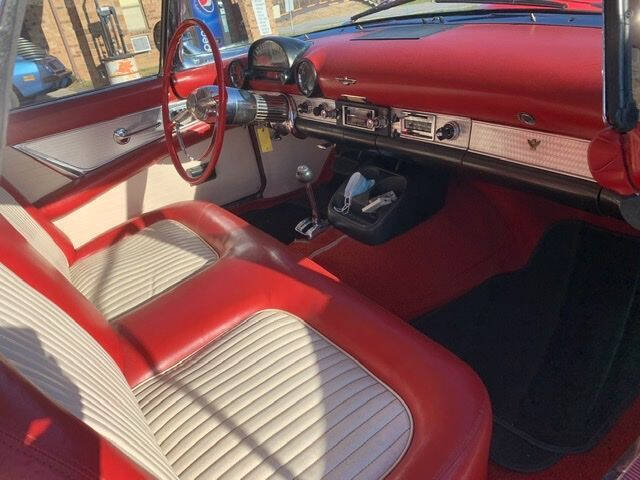 1956 Ford Thunderbird