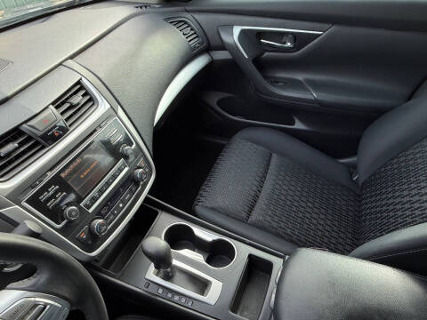 2017 Nissan Altima 2.5 SV