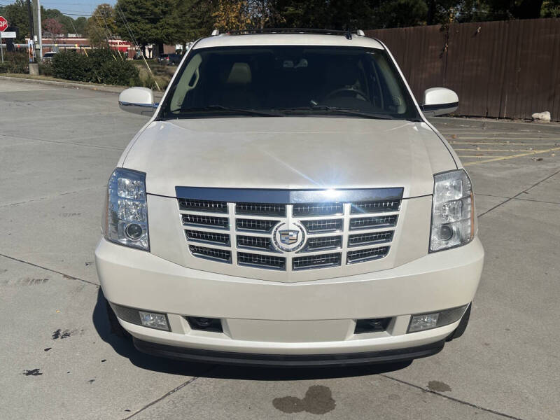 2010 Cadillac Escalade ESV Luxury