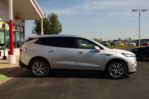2022 Buick Enclave Essence