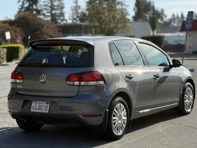 2011 Volkswagen Golf 2.5L PZEV
