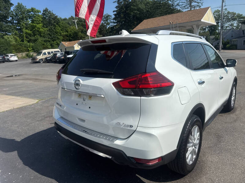 2017 Nissan Rogue SV