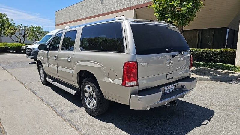 2005 Cadillac Escalade ESV