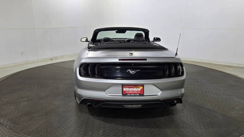 2021 Ford Mustang EcoBoost Premium