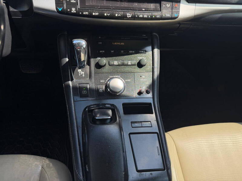2012 Lexus CT 200h