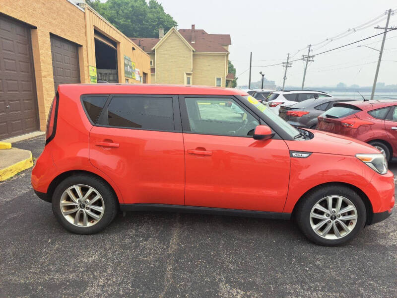 2018 Kia Soul +