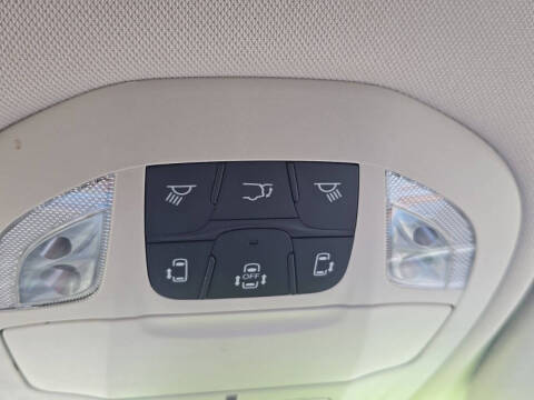 2024 Chrysler Pacifica Plug-In Hybrid Select