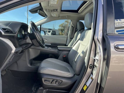2022 Toyota Sienna XLE 7-Passenger