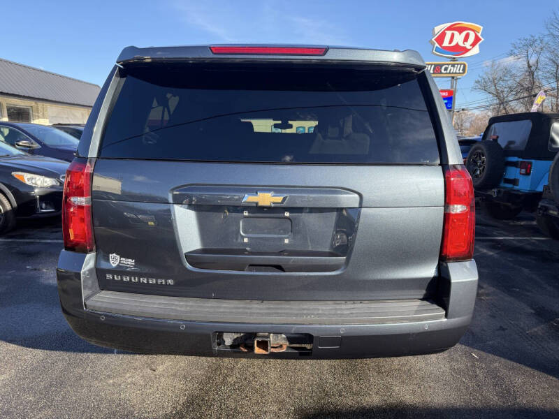 2019 Chevrolet Suburban LS