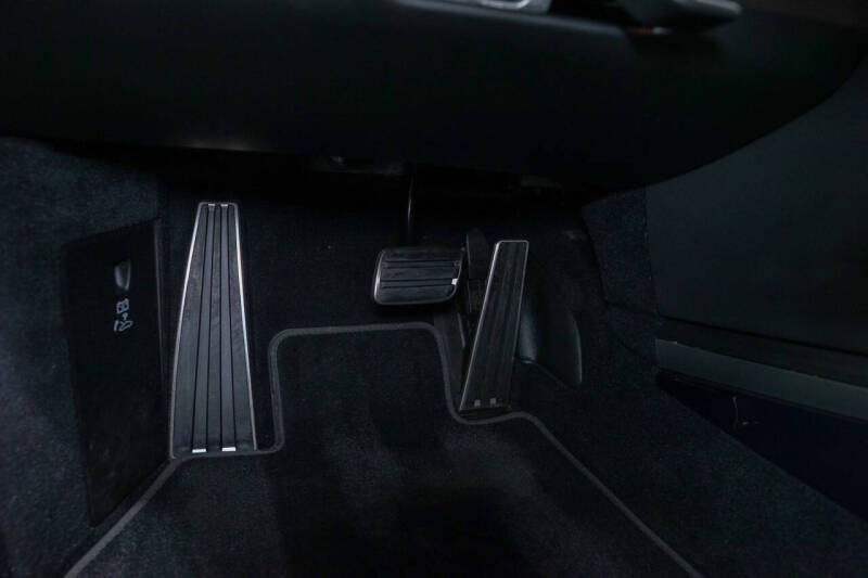 2012 Porsche Cayman R