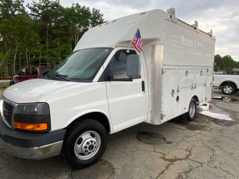 2006 GMC Savana for sale at The Car Guys in Hyannis MA