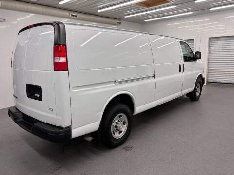 2020 Chevrolet Express 3500