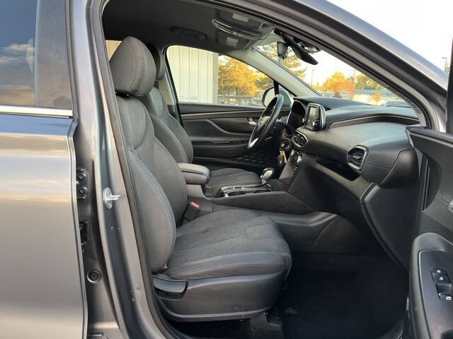 2019 Hyundai Santa Fe SE 2.4L