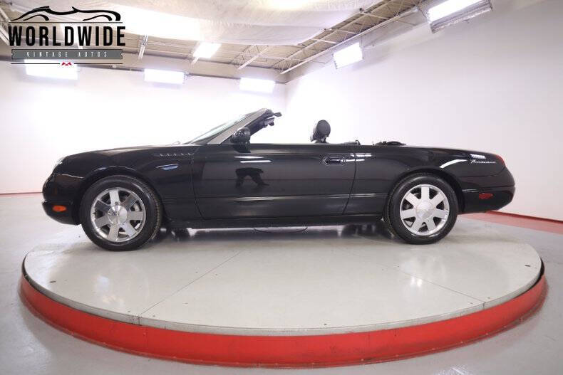 2002 Ford Thunderbird Deluxe