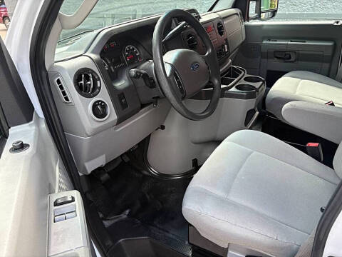 2015 Ford E-Series