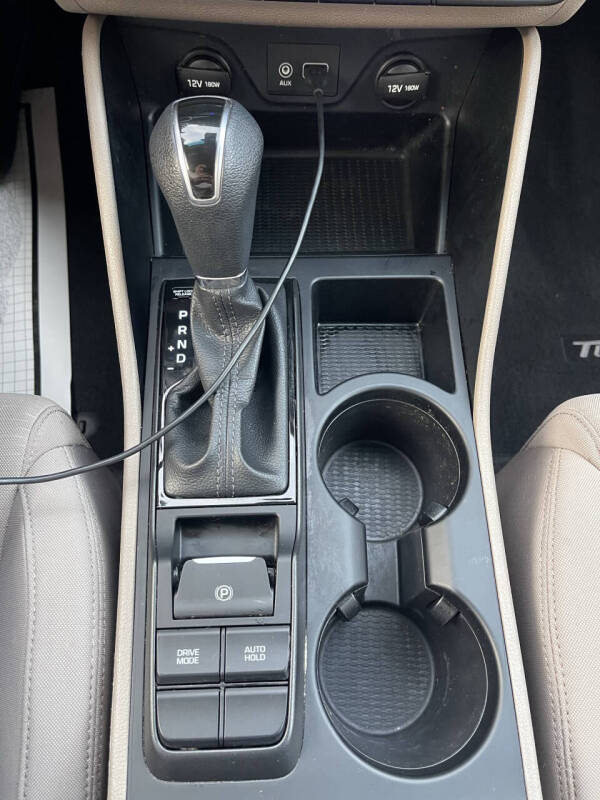 2020 Hyundai Tucson SE